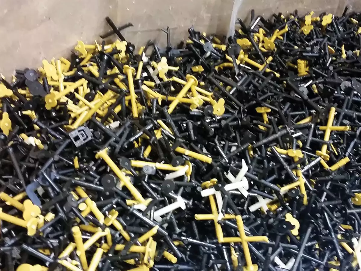 PA Spritzgießteile mit/ohne Glasfasern 